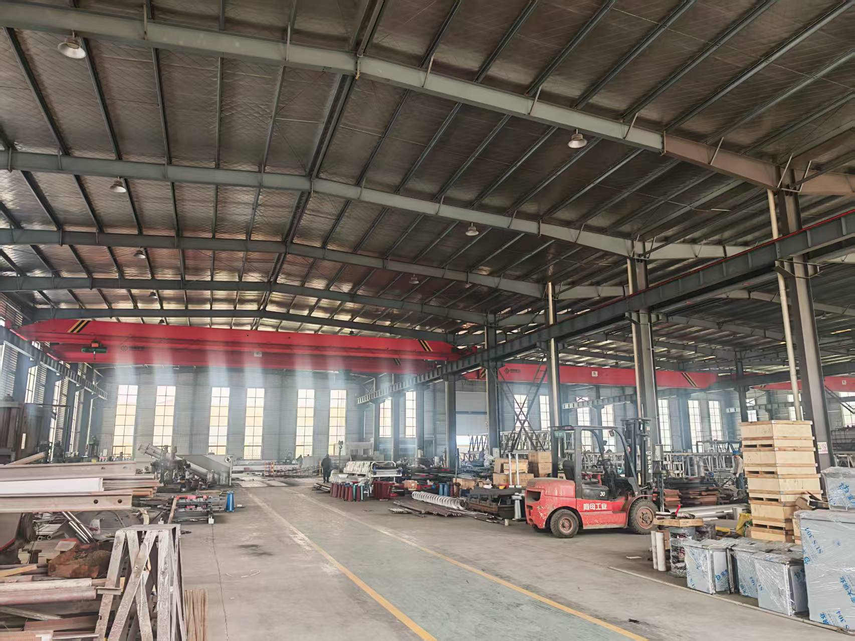 Production workshop inside the JSXD manufacturing base